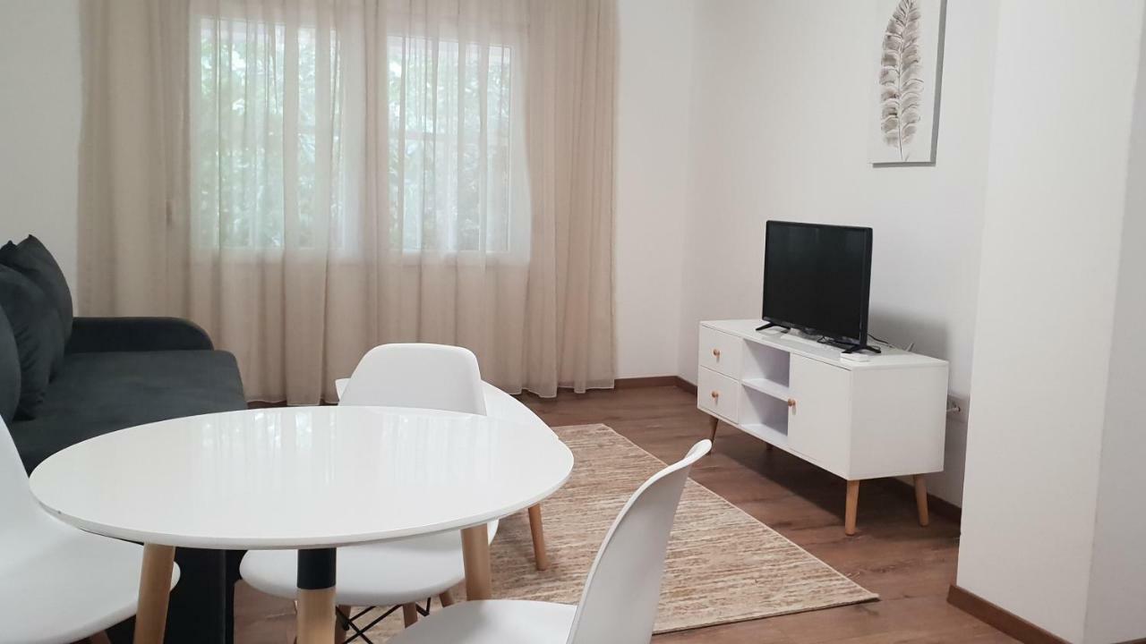 City Mid Mostar Apartment Екстериор снимка