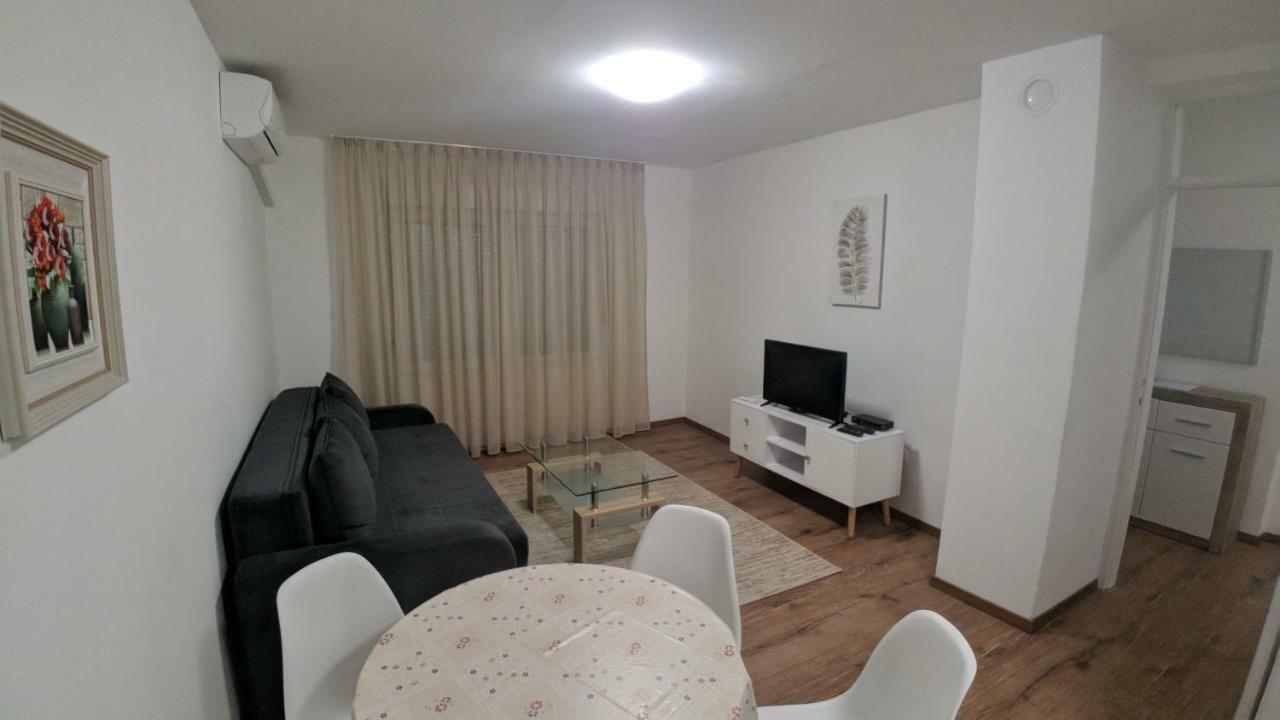 City Mid Mostar Apartment Екстериор снимка