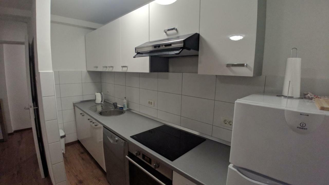 City Mid Mostar Apartment Екстериор снимка